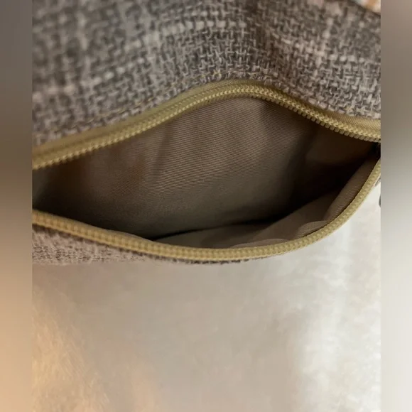 Boho Crossbody Bag Stylish Flower Design - Picture 8 of 13